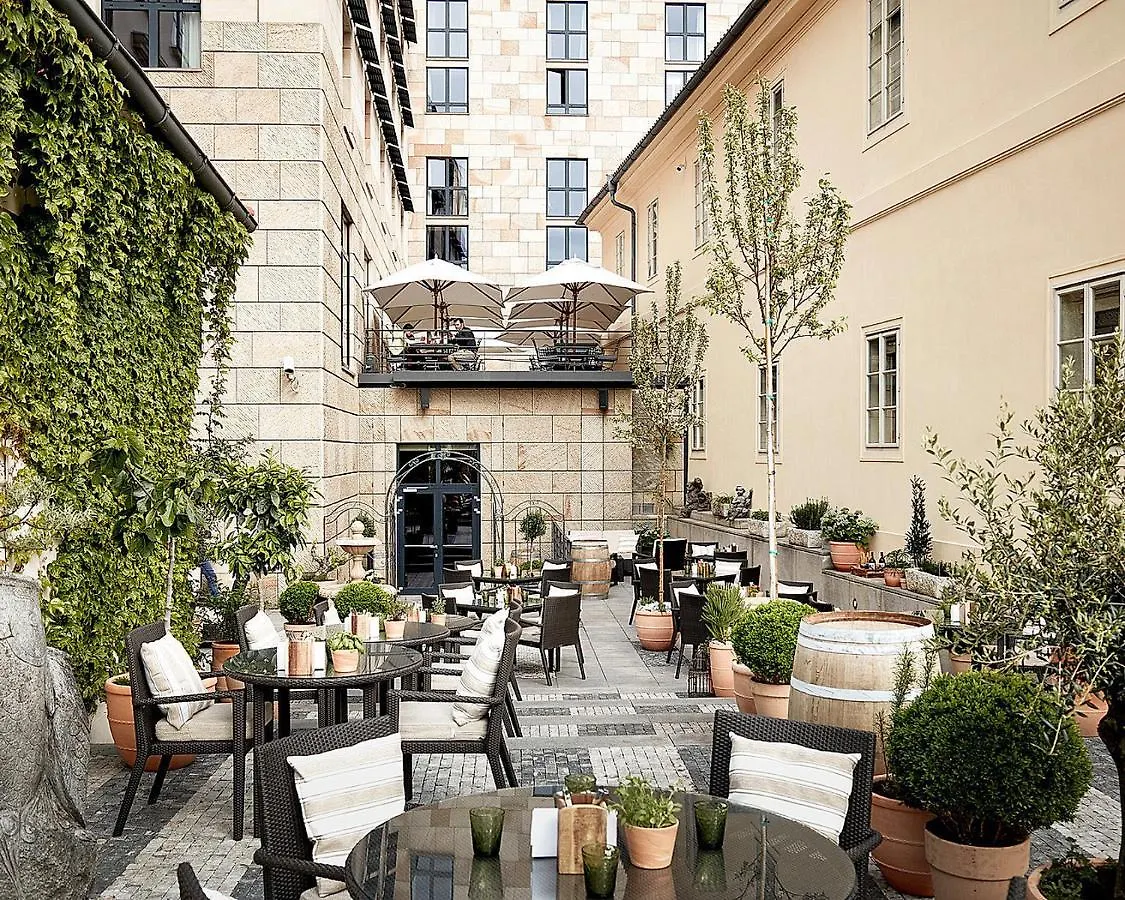 Four Seasons Hotel Prag 5*,  Tjeckien