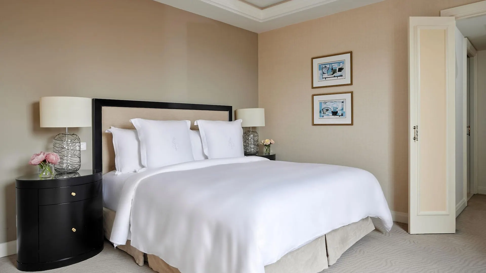 Four Seasons Hotel Prague