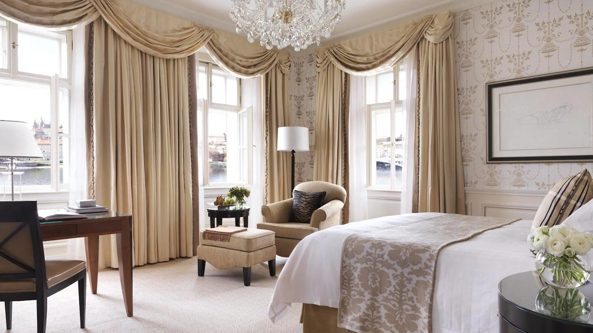 Four Seasons Hotel Prague 5*,  Czech Republic